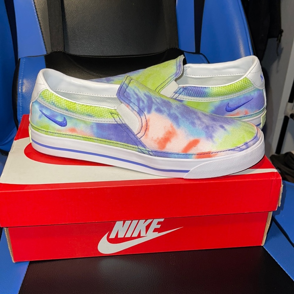 Nike Court Legacy Slip On